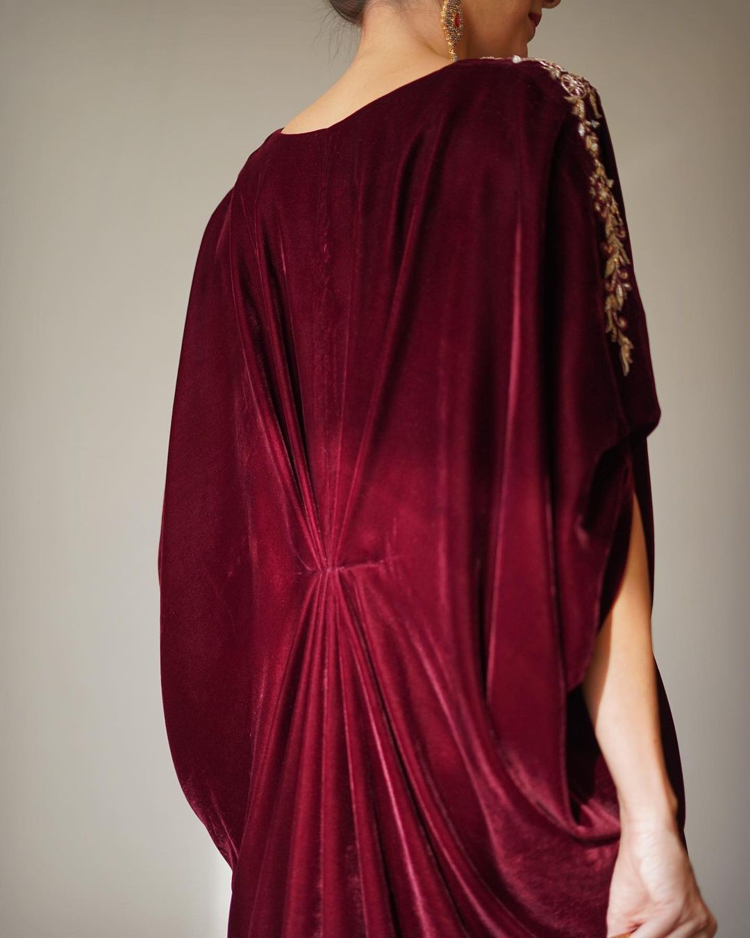 Regalia Velvet Kaftan-Semi Formal'24