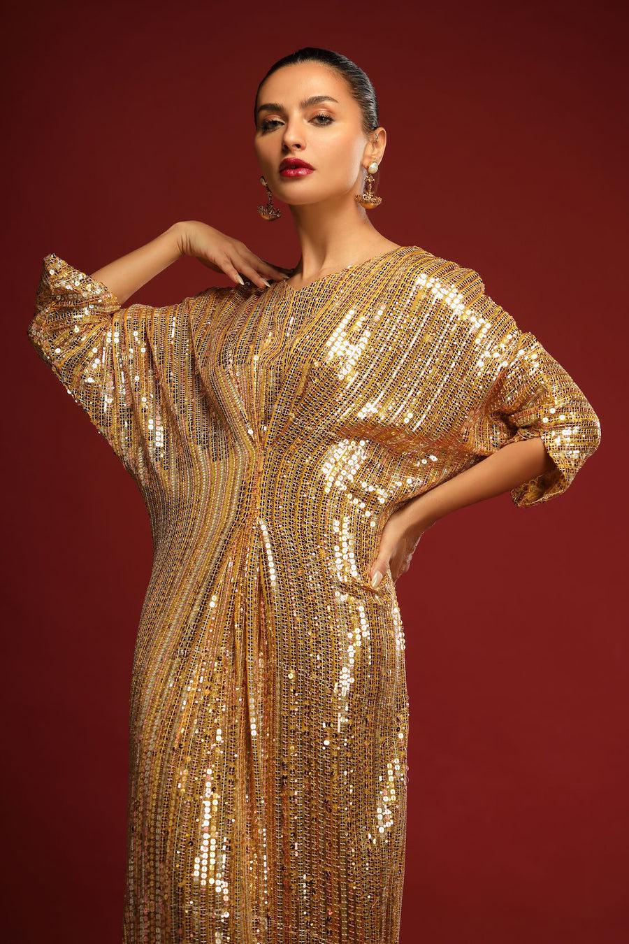 Malikat-Al-Dhahab Kaftan by Alizay Saad